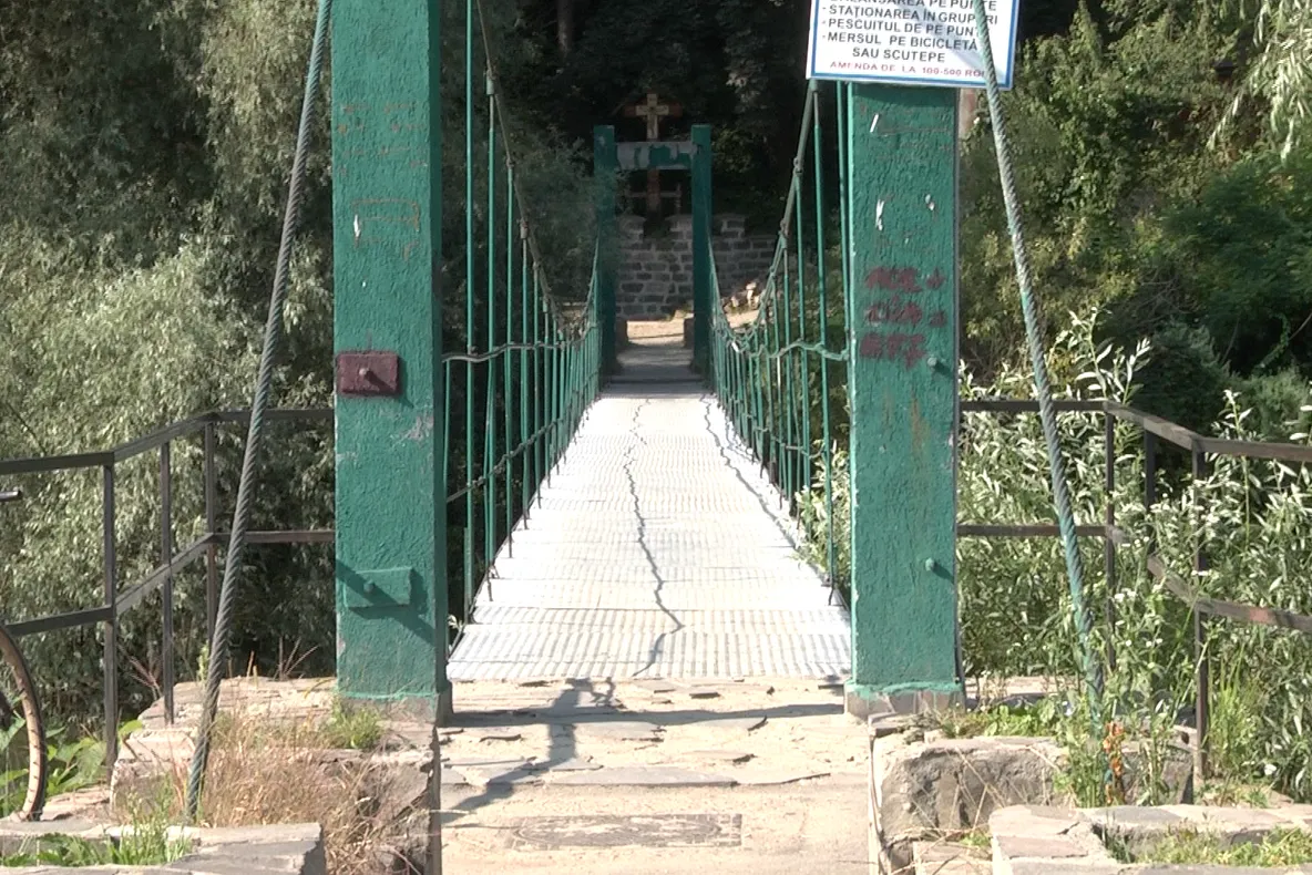 Puntea de la Gradina Morii a fost redeschisă circulației