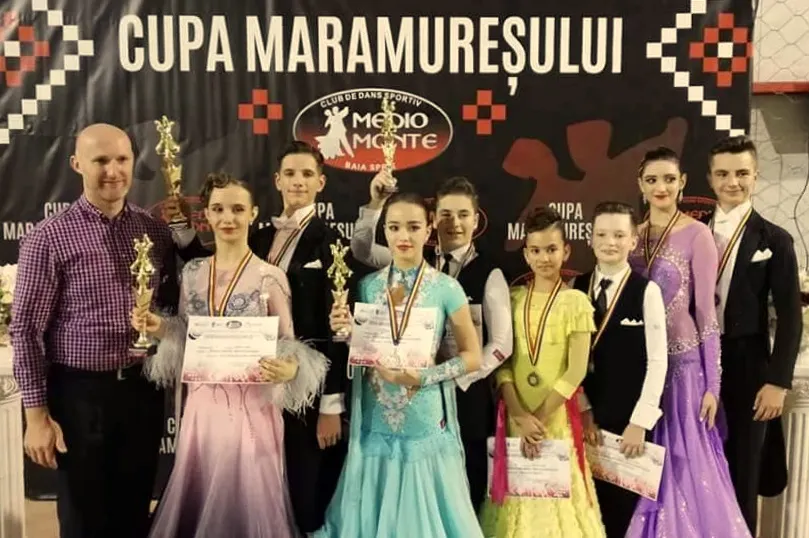 18 medalii și alte 9 finale pentru Prodance 2000 la Cupa Maramureșului