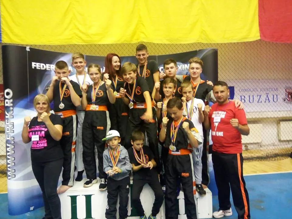 Sighetenii au urcat pe podium la Campionatul Național de Freestyle Kickboxing