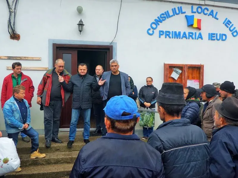 Zone de protecție și de supraveghere stabilite după confirmarea focarelor de pestă porcină africană