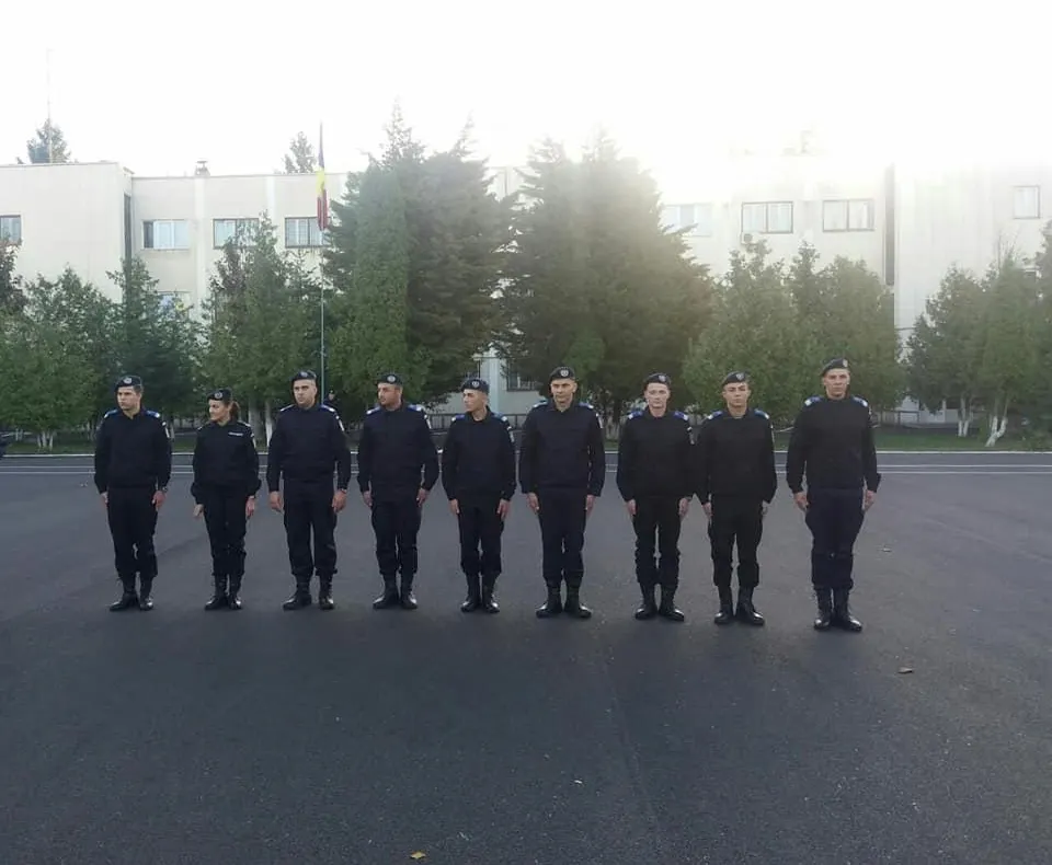 9 subofiţeri, absolvenţi ai şcolilor militare de subofiţeri de la Drăgăşani şi Fălticeni, și-au început activitatea la Jandarmeria Maramureş