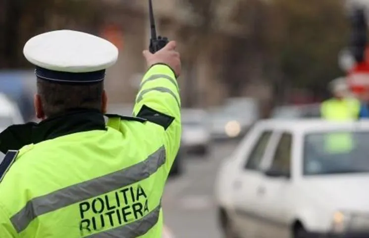 1500 de sancţiuni contravenţionale aplicate de poliţişti