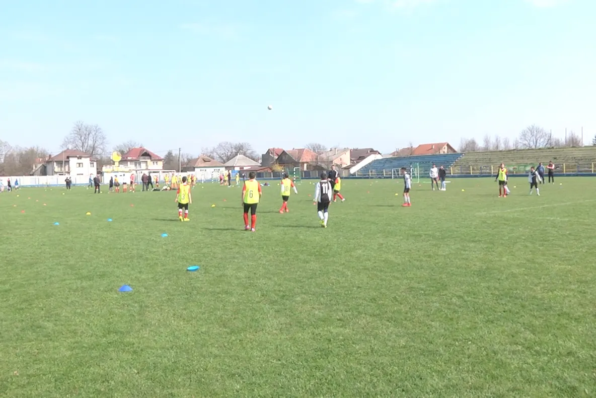 Cupa Tymbark Junior: Elevii sunt încurajați să facă sport