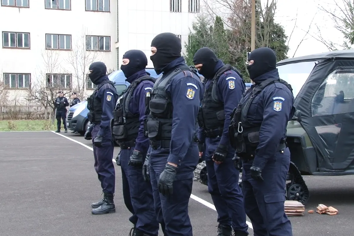 Demonstrații ale jandarmilor maramureșeni la Ziua Porților Deschise