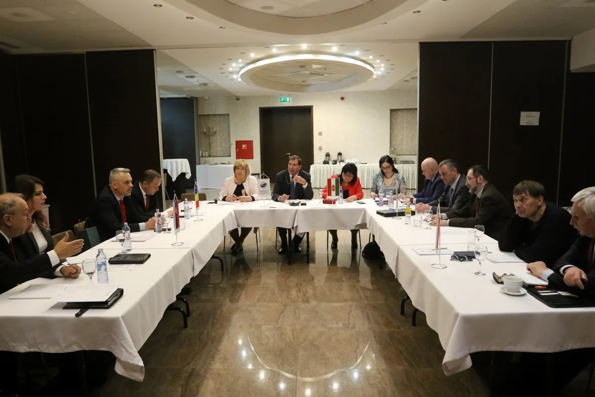 Camerele de Comerț din Euroregiunea Carpatică continuă proiectele pentru mediul de afaceri