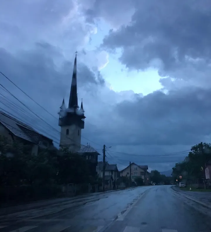 Cod portocaliu până la ora 20.00