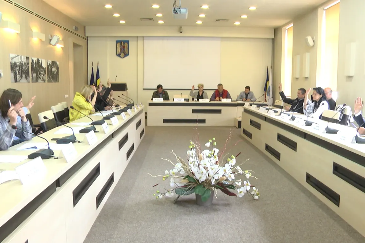 DIN A TREIA ÎNCERCARE: S-a aprobat bugetul municipiului Sighetu Marmației