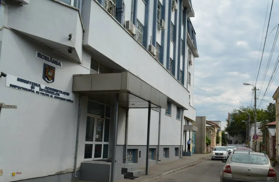 Mărfuri confiscate şi amenzi de mii de lei