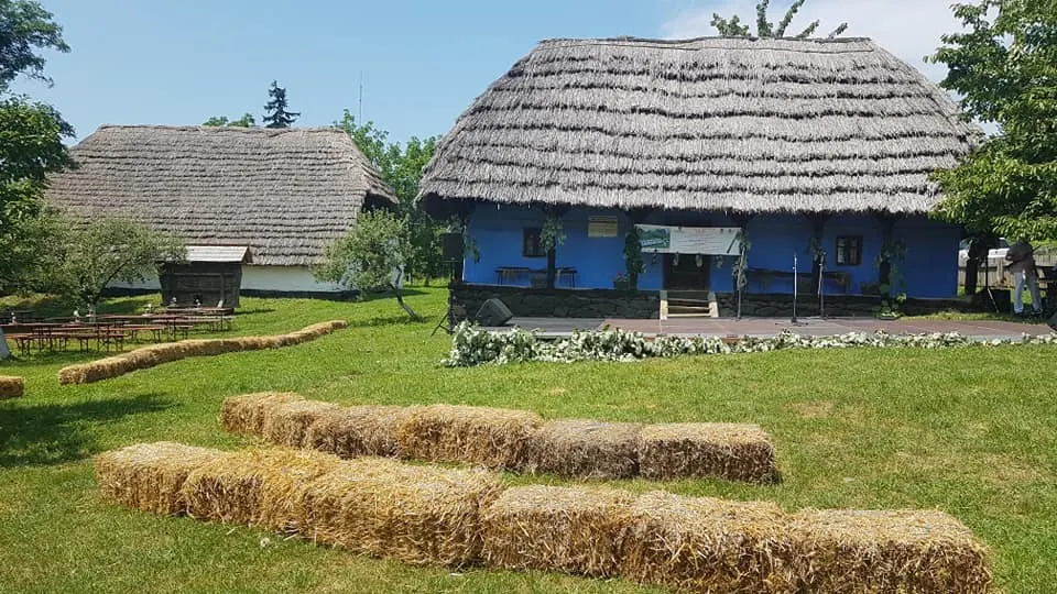Lipsă de muzeologi la Muzeul Satului din Baia Mare