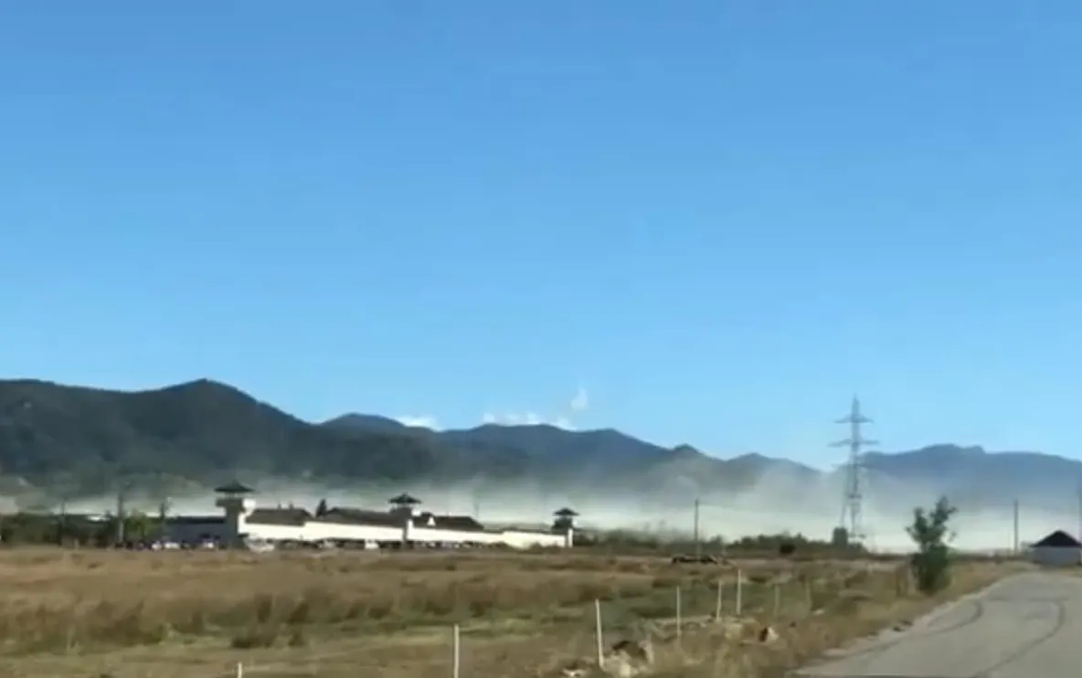 Nor de praf de steril în Satu Nou de Sus! Autorităţile locale, legate de mâini. Soluţia e la centru