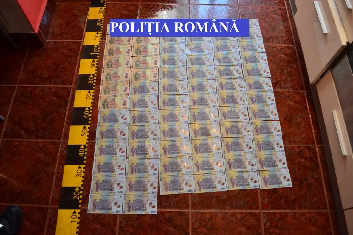 Minoră plecată de acasă, găsită de poliţişti
