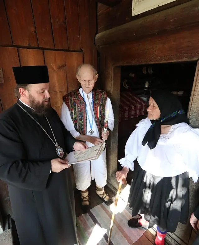 Ordinul "Crucea Justinian Arhiepiscopul"  i-a fost înmanat lui Vasile Deac, Moșu' din Bogdan Vodă