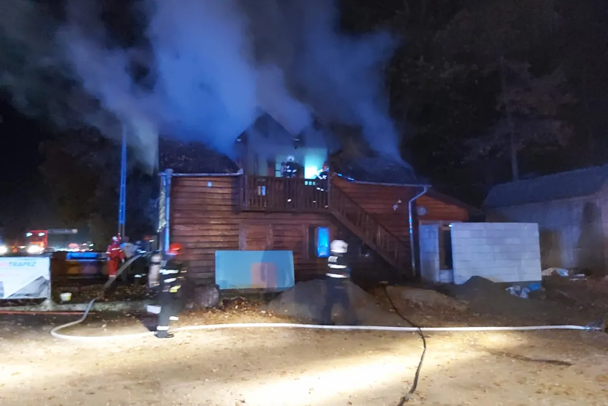 Incendiu la cabana Stejarul