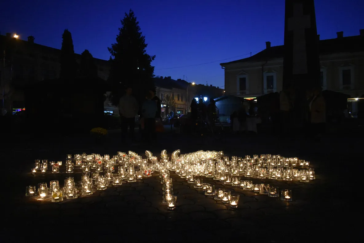 Sighetenii au aprins candela solidarității
