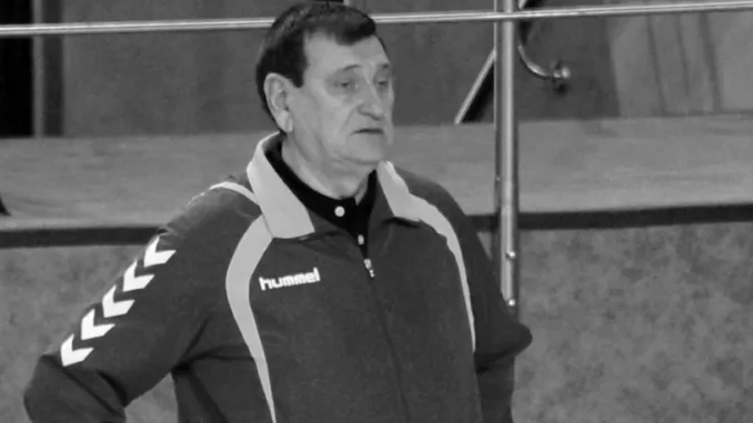 DOLIU ÎN HANDBALUL ROMÂNESC: A murit Liviu Paraschiv. Antrenorul de handbal avea 72 de ani