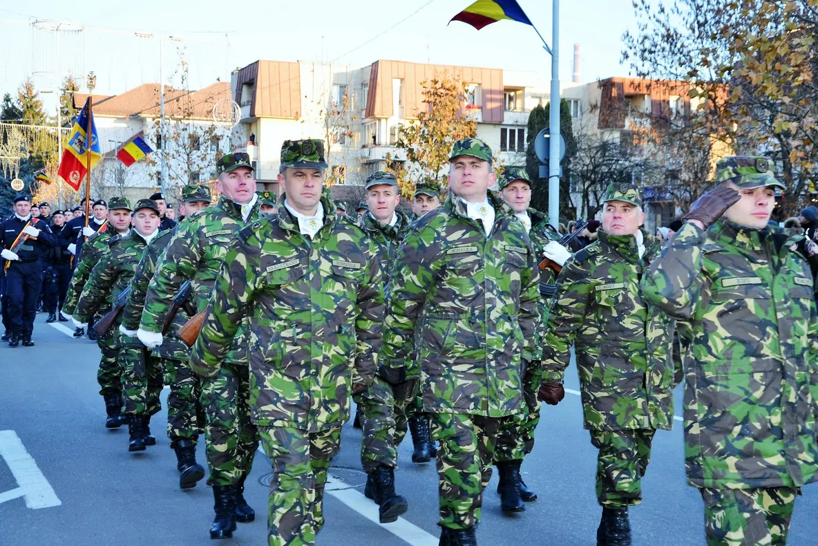 RESTRICȚII DE CIRCULAȚIE: Paradă militară de Ziua Națională a României  în municipiul Baia Mare