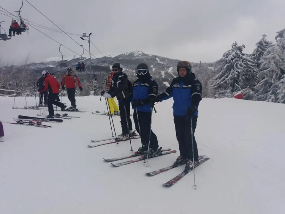 Recomandările jandarmilor montani pentru vacanţă de iarnă în condiţii de siguranţă