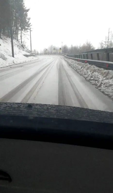 Circulatie rutiera in conditii de iarna pe drumurile din Maramures