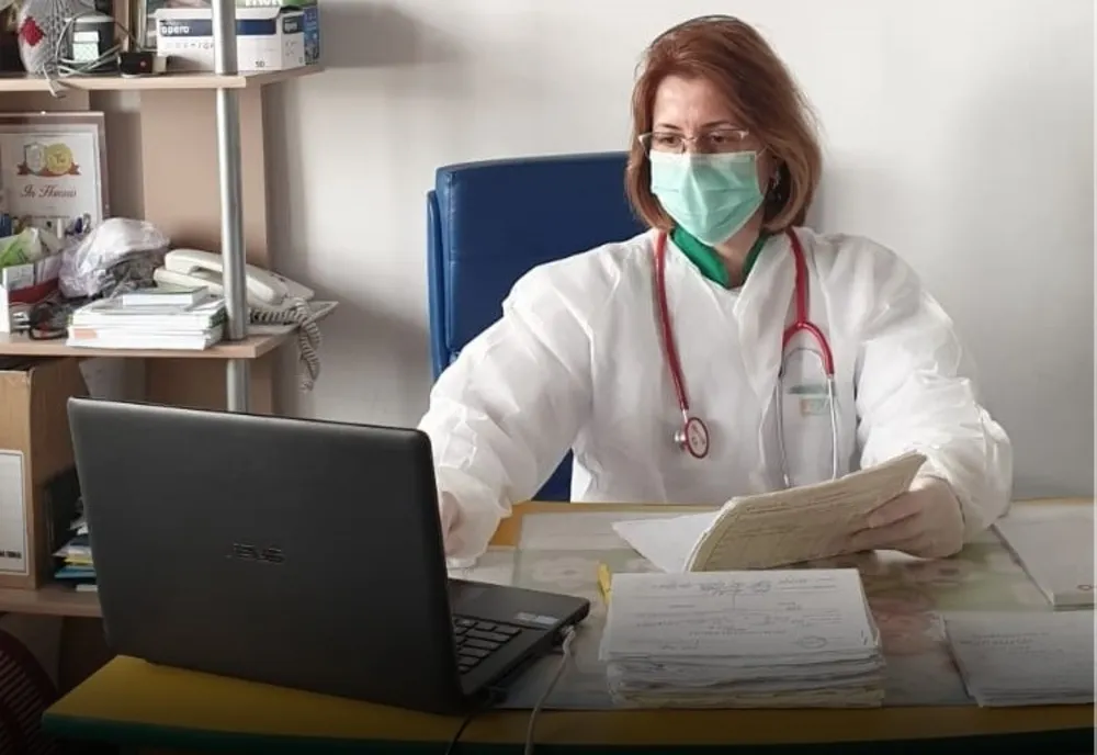 Caravane medicale gratuite pentru locuitorii din zonele defavorizate