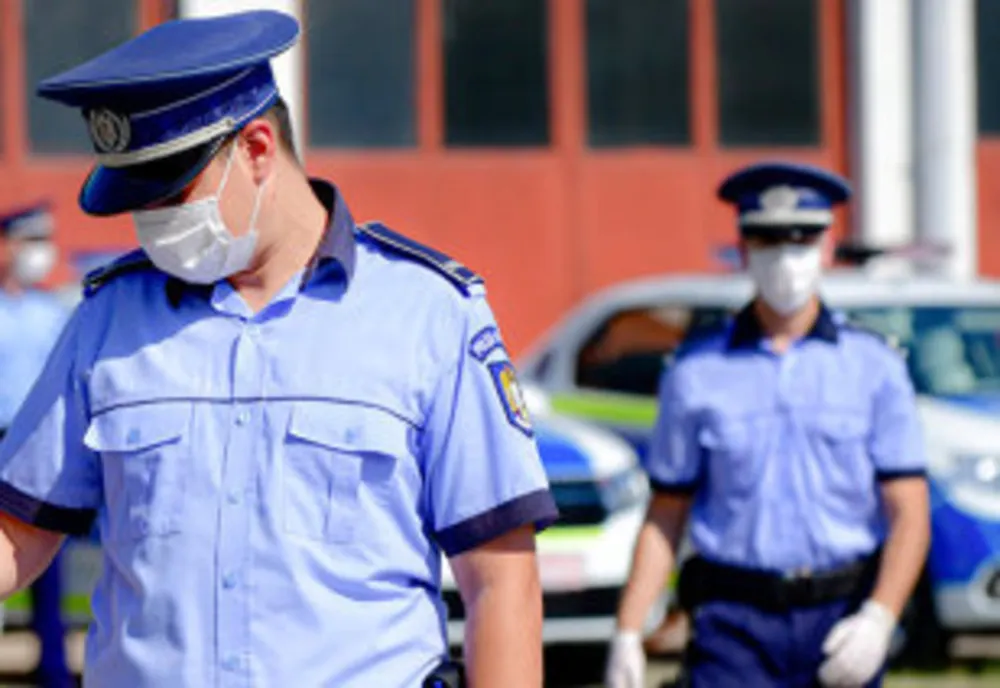 Trei noi ordine de protecţie eliberate în acest weekend de poliţiştii maramureşeni