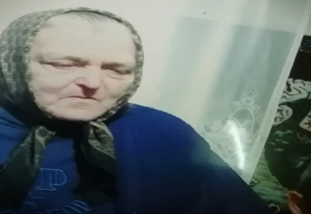 AȚI VĂZUT-O? Polițiștii maramureșeni caută o femeie de 71 de ani din Dămăcușeni