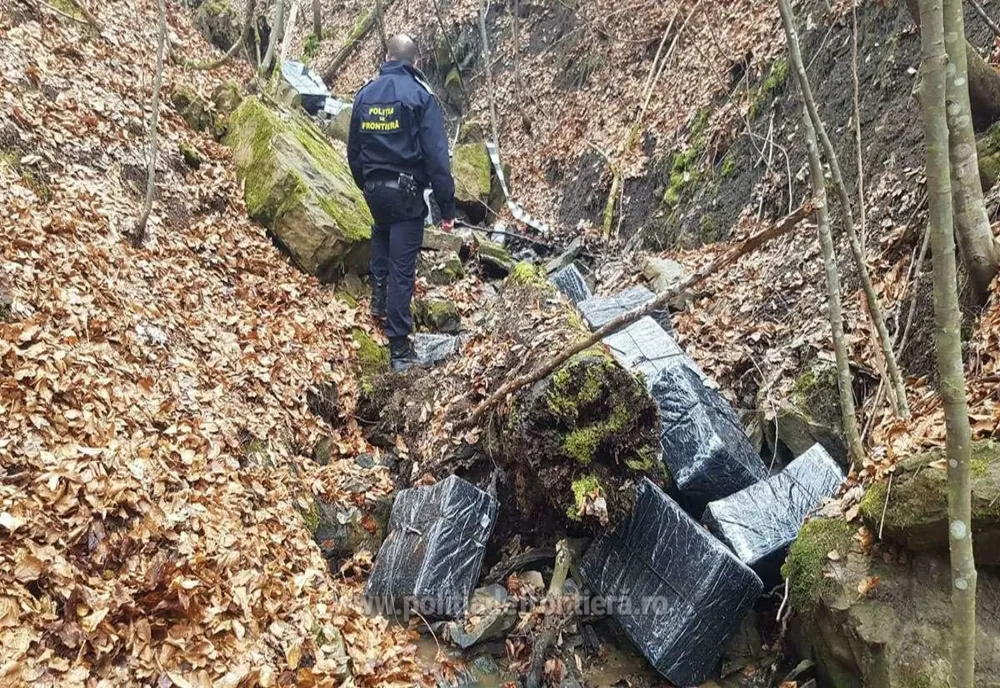 Opt mii de pachete de țigări, confiscate de polițiștii de frontieră maramureșeni