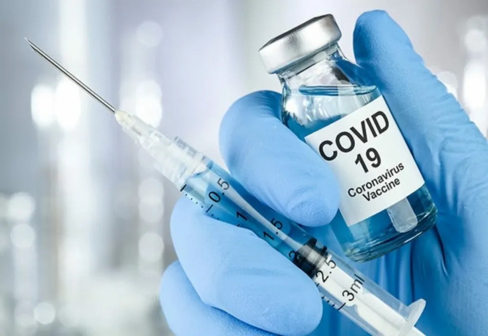 STUDIU: Combinarea vaccinurlor anti-Covid Astra Zeneca și Pfizer - simptome și reacții adverse. Ce SFATURI dau cercetătorii