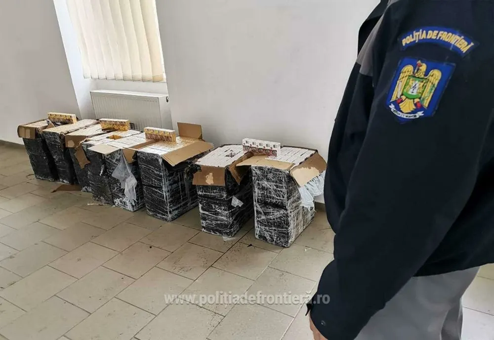 Aproape 4.000 de pachete de țigări, confiscate de polițiștii de frontieră maramureșeni
