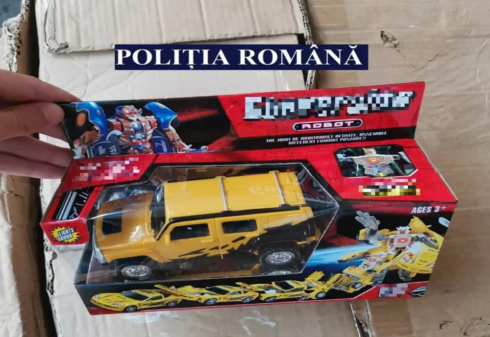 Sute de cutii cu jucării şi haine contrafăcute au fost confiscate de poliţiştii maramureşeni