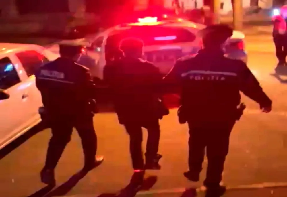 Bărbat din Beclean, dat în urmărire naţională, prins de poliţişti după ce l-a bătut pe un bărbat din Borşa