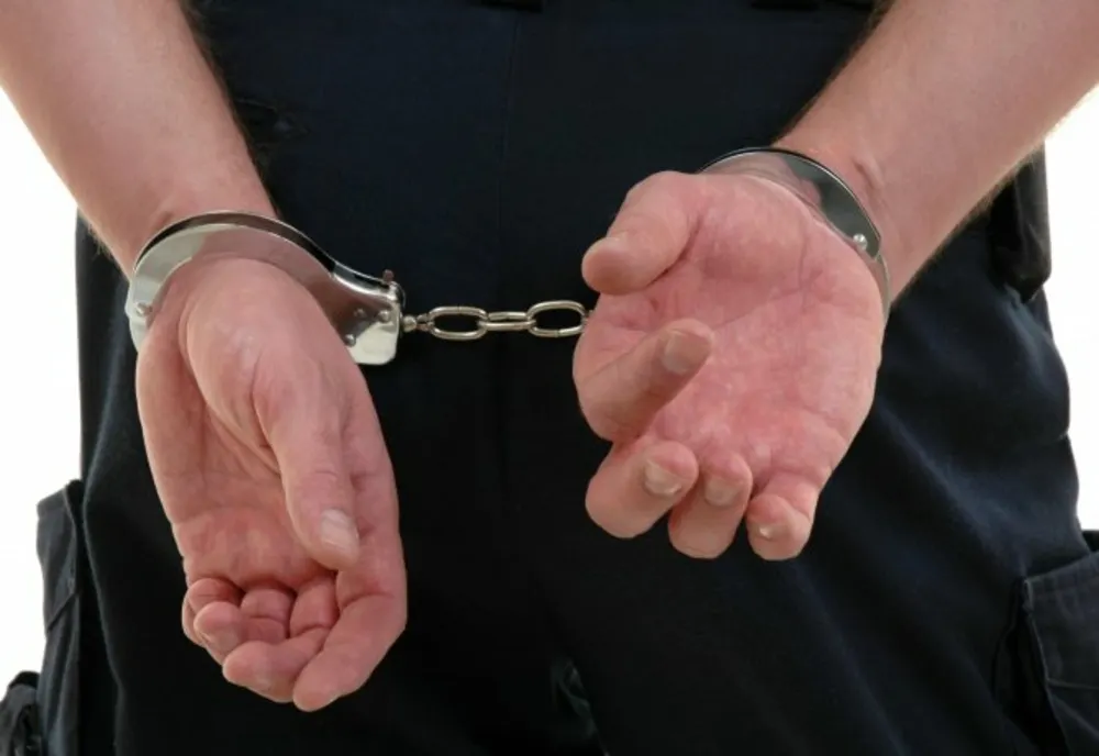 Maramureşean reţinut după ce şi-a agresat fratele