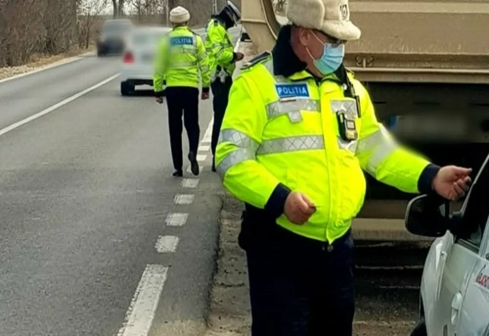 Cinci vitezomani, lăsați fără permise, iar alți 60 au fost arși la buzunare de polițiștii maramureșeni!