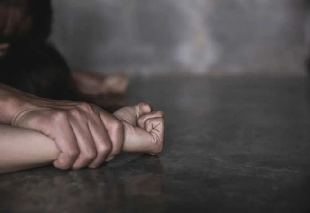 Femeie din Baia Mare bătută două zile la rând de către concubinul ei