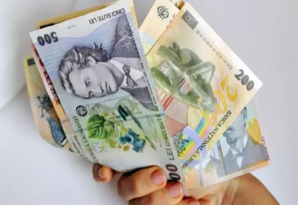Percheziții domiciliare la Șieu! Mai mulţi funcţionari au furat bani din fondurile publice