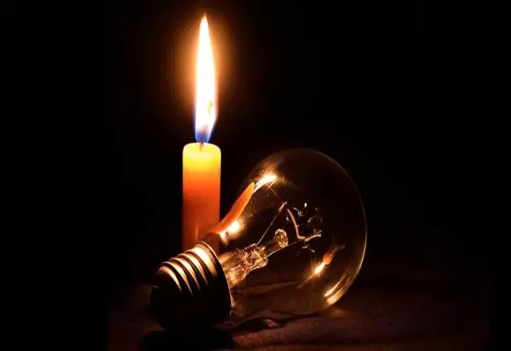 Risc de BLACKOUT la iarnă: românii s-ar putea trezi în beznă. Ședință crucială în Parlament