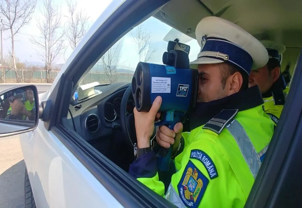 Vitezoman din Iași, prins beat și fără permis de polițiștii din Maramureș