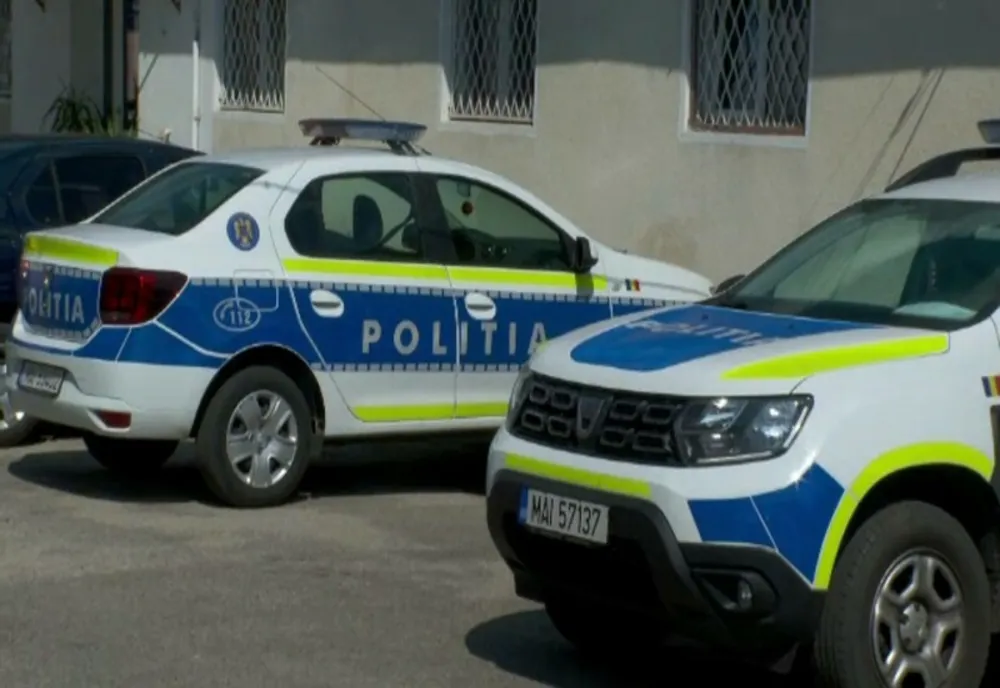 Bărbat atacat în trafic cu o bâtă de către mai multe persoane