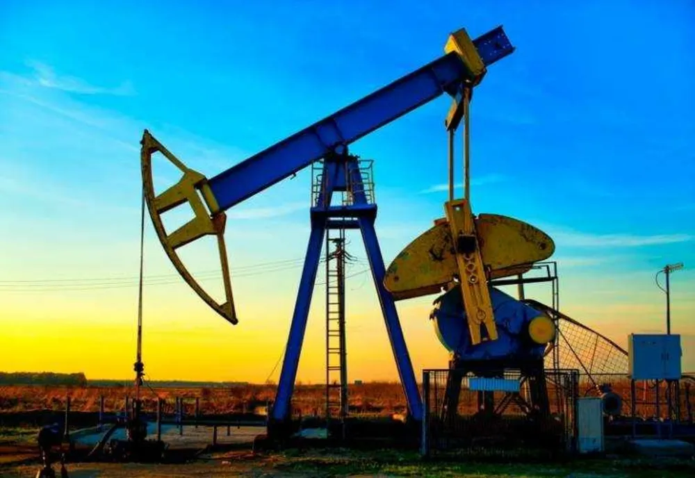 WASHINGTONUL INTENSIFICĂ SANCȚIUNILE CONTRA IRANULUI: PETROLUL ȘI DRONELE, PRIMELE ȚINTE