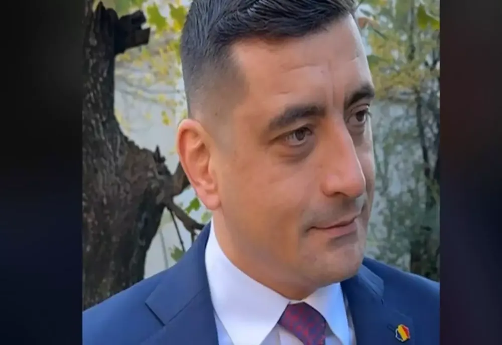 O NOUĂ ZI DE PROTESTE ÎN PIAȚA VICTORIEI. GEORGE SIMION S-A ALĂTURAT OAMENILOR REVOLTAȚI DE FURTUL DE LA VOT