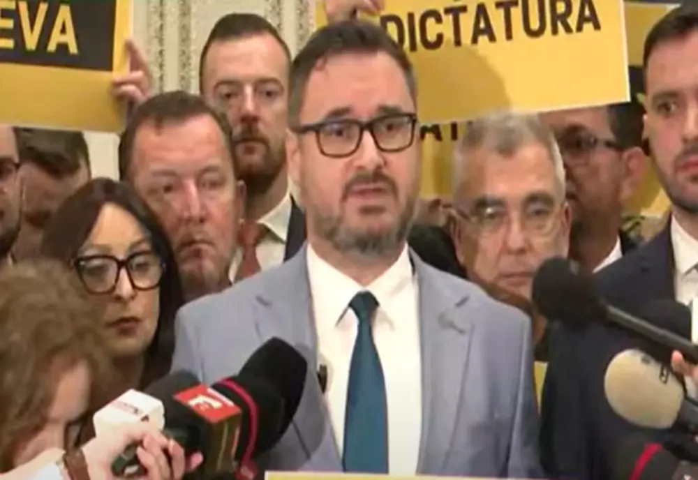 DAN TĂNASĂ, PURTĂTOR DE CUVÂNT AL AUR, ACUZĂ CCR DE TRĂDARE NAȚIONALĂ: S-A PREDAT INTERESELOR POLITICE ALE SISTEMULUI