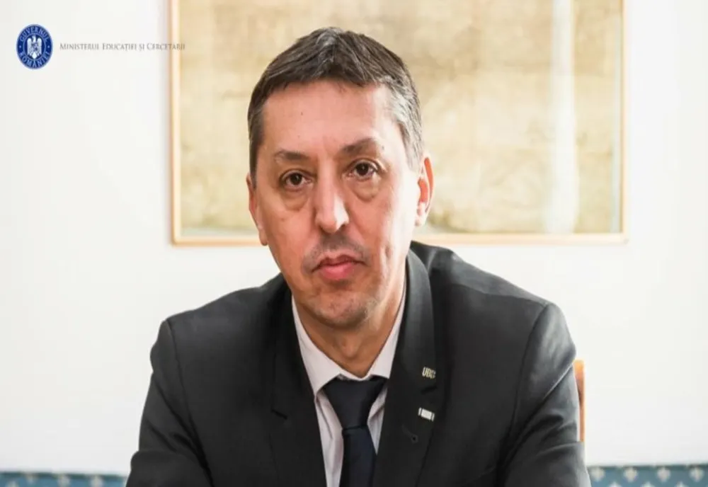 TEST CRUCIAL PENTRU DANIEL DAVID: RĂMÂNE SAU NU ÎN FUNCȚIE DUPĂ MOȚIUNEA AUR?