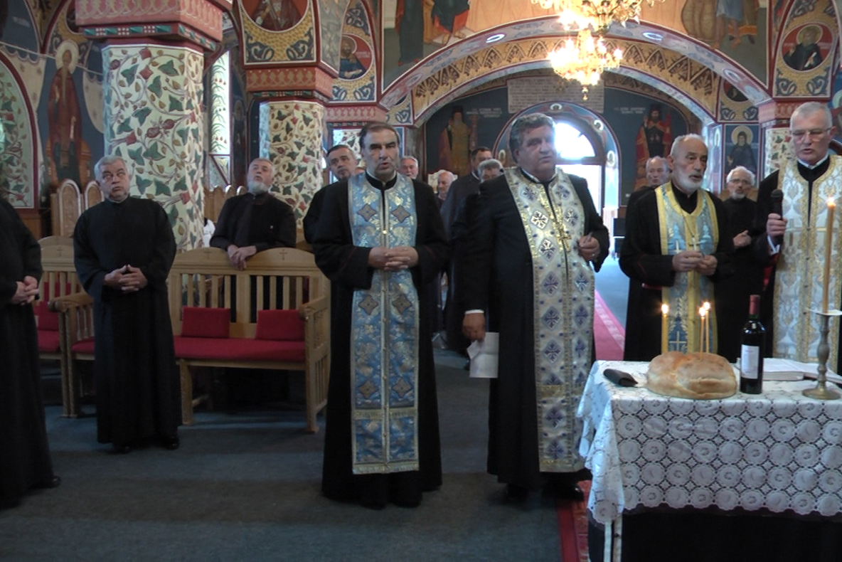 Întâlnire emoționantă pentru preoții care au absolvit Seminarul Teologic din Cluj în anul 1974