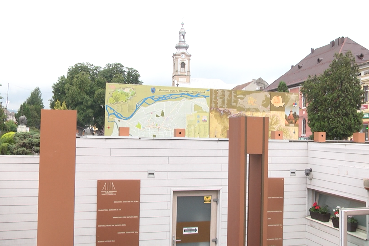 Tot mai mulți turiști vizitează Maramureșul