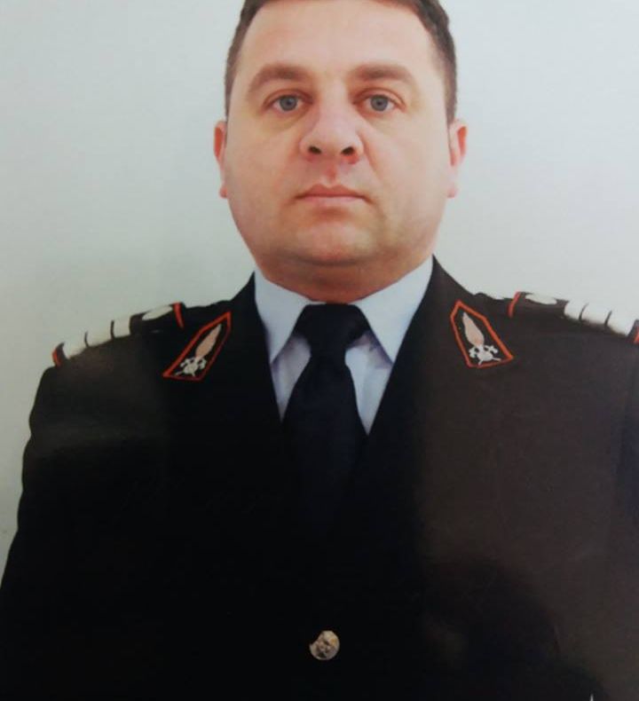 Accident groaznic, coliziune între un camion şi o autoutiliară în Colţirea