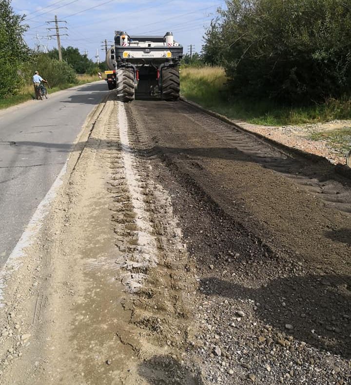 Promisiuni de drumuri reabilitate în zona Târgu Lăpuş