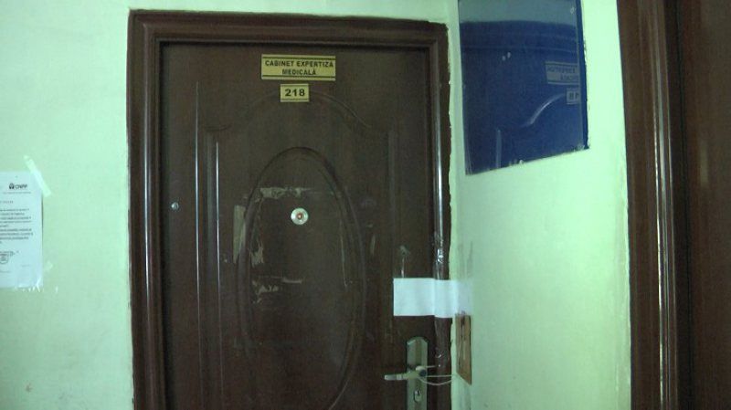 Medic și asistentă medicală din Maramureș condamnați definitiv pentru săvârșirea infracțiunii de luare de mită