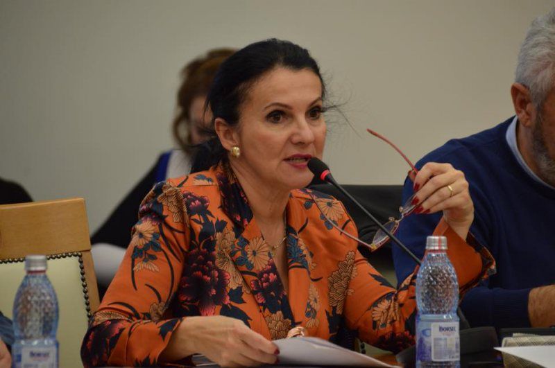 Ministerul Sănătății intenționează să înființeze o Comisie de specialiști care să aprobe  decontarea medicamentelor pentru indicații terapeutice neincluse în rezumatul caracteristicilor produsului