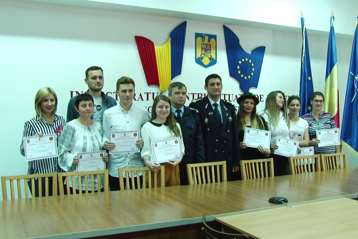 Voluntarii înscriși în programul ”Salvator din pasiune” și-au primit certificatele de absolvire