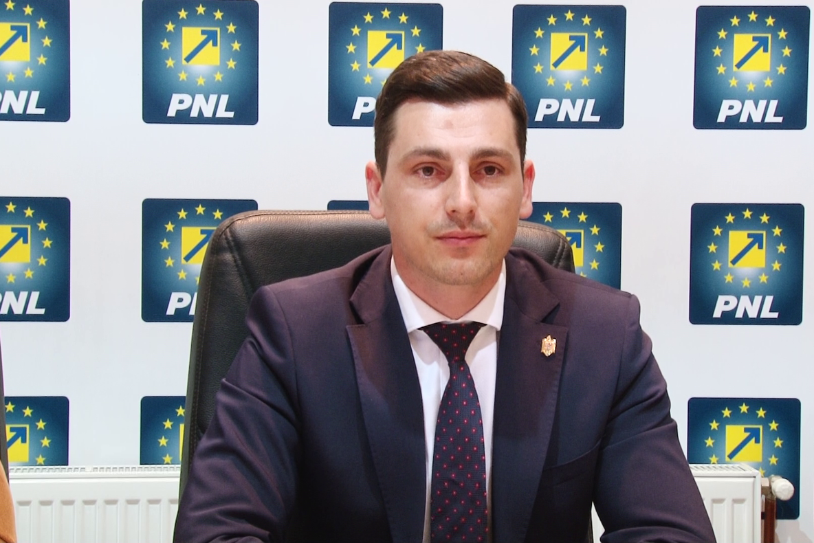 IONEL BOGDAN (PNL Maramureș): ”Dacian Cioloș cred că ar trebui să fie mai atent atunci când aruncă cu noroi în stânga și în dreapta, fără discernământ, doar din dorința de a arăta că există”