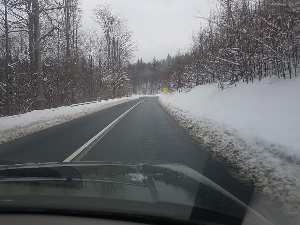 Maramureș-circulație rutieră în condiții de iarnă